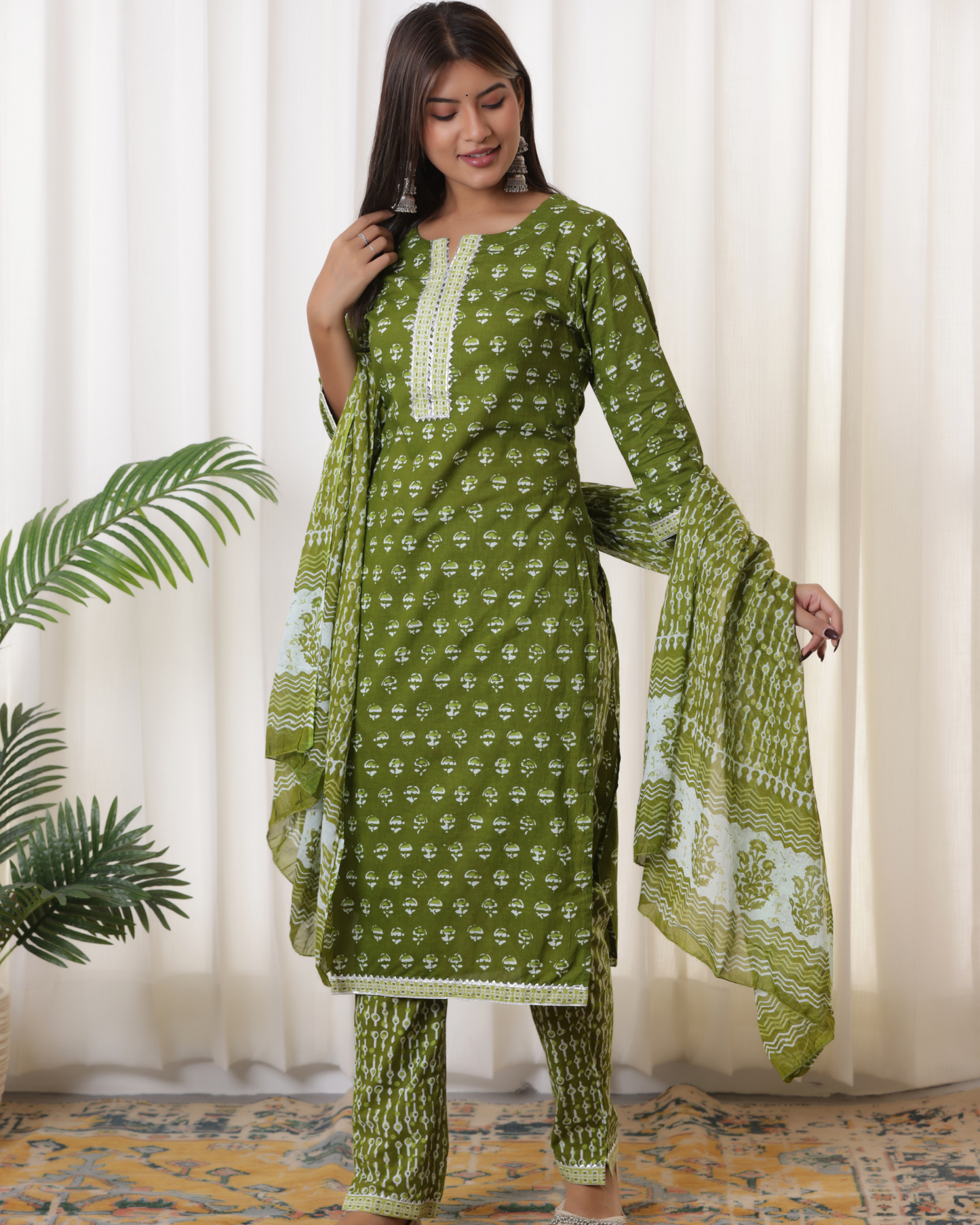 Ethnic Motifs Printed Gotta Patti Pure Cotton Straight Kurta Set