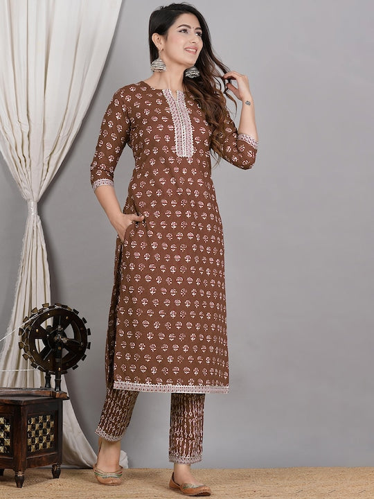 Floral Printed Regular Gotta Patti Cotton Kurta Set