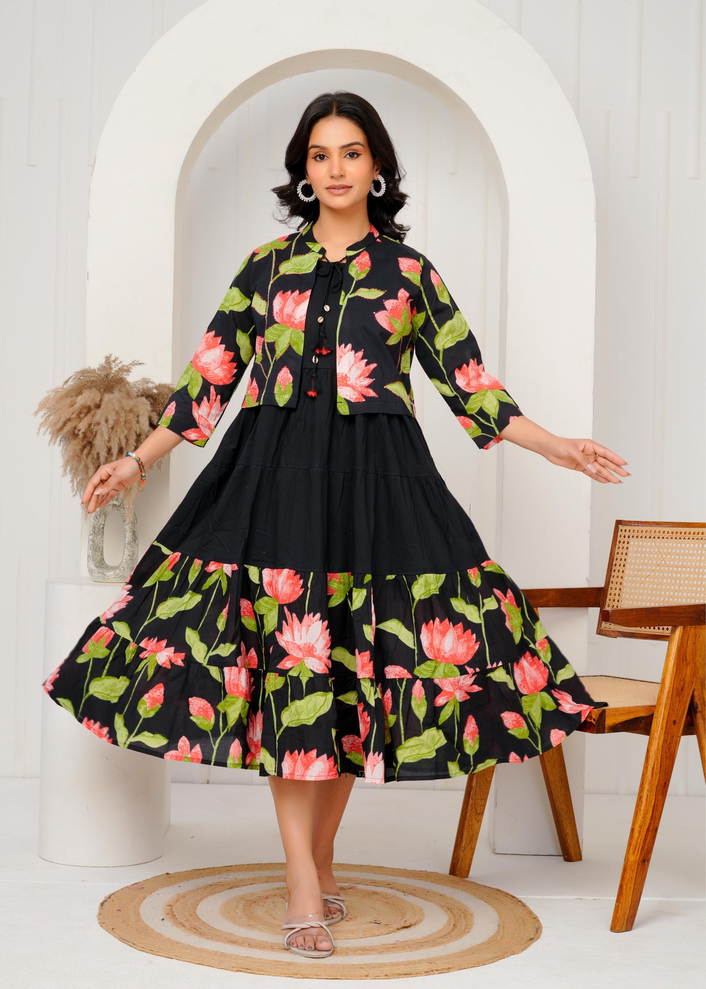 Floral Printed Regular Sleeves Cotton Black Dresses With Jacket