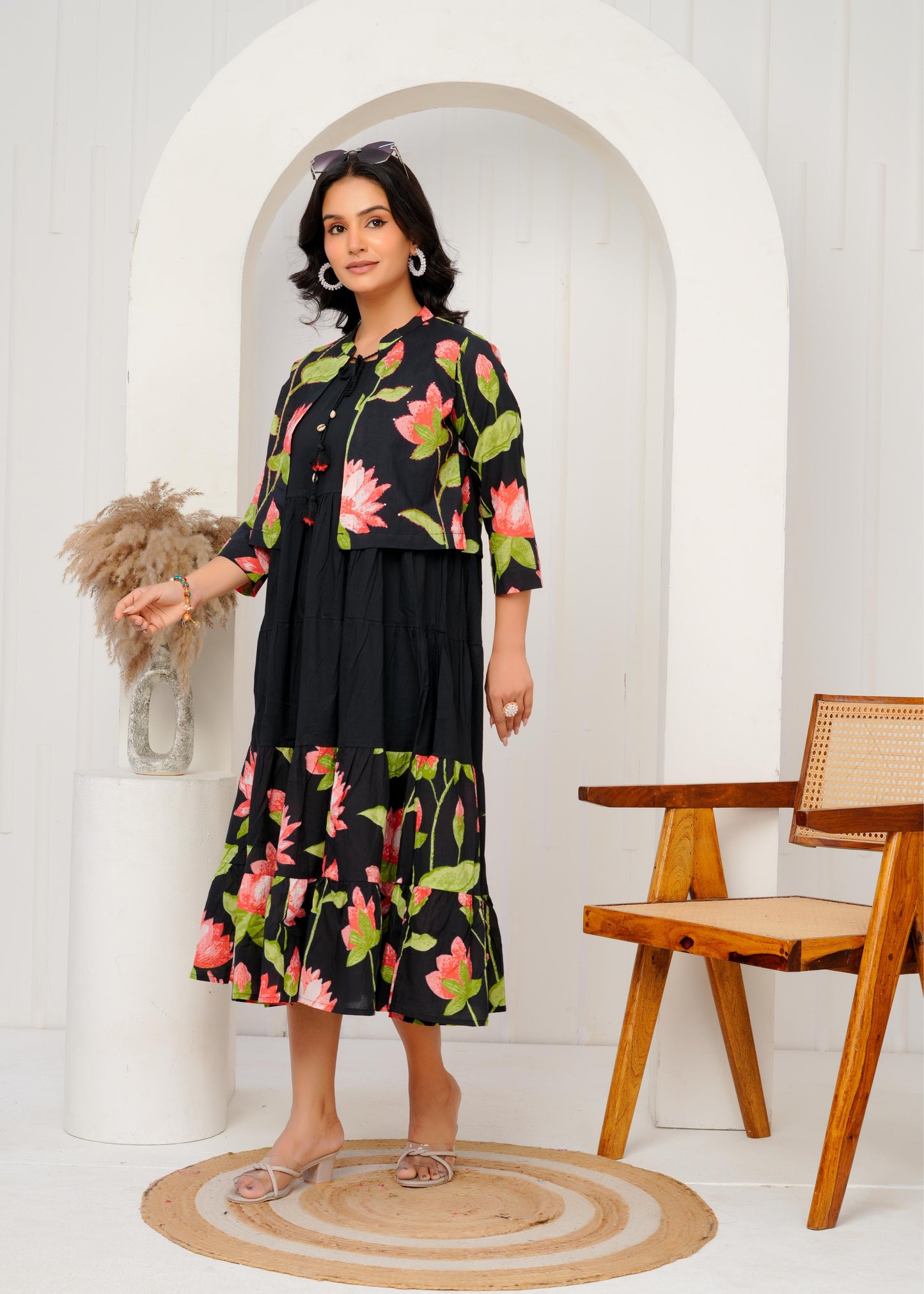 Floral Printed Regular Sleeves Cotton Black Dresses With Jacket