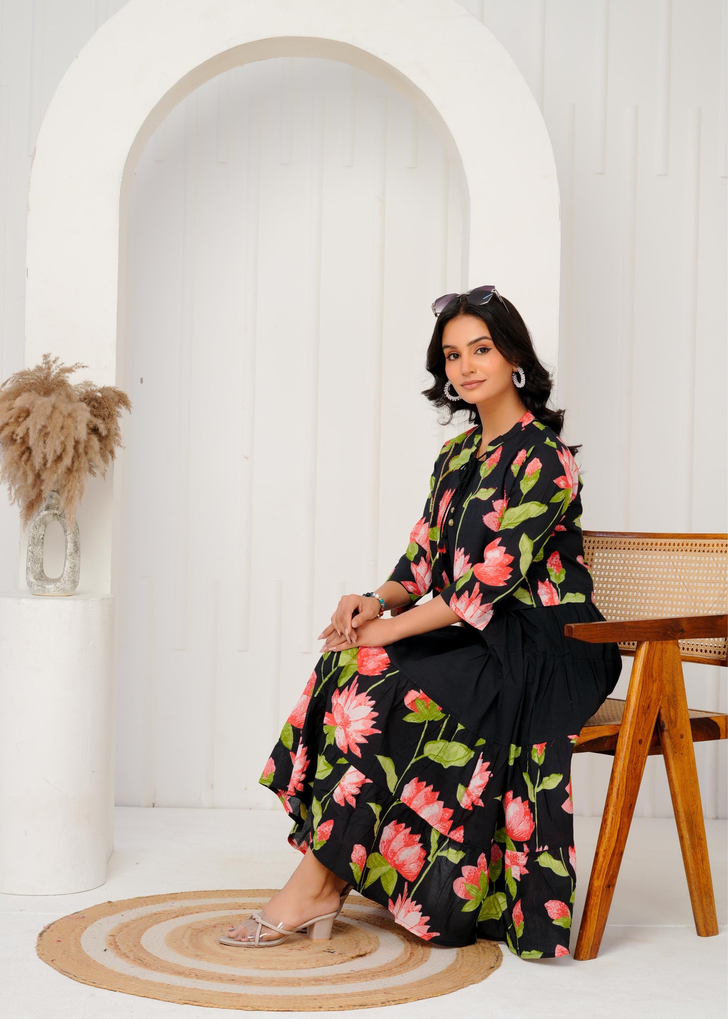 Floral Printed Regular Sleeves Cotton Black Dresses With Jacket