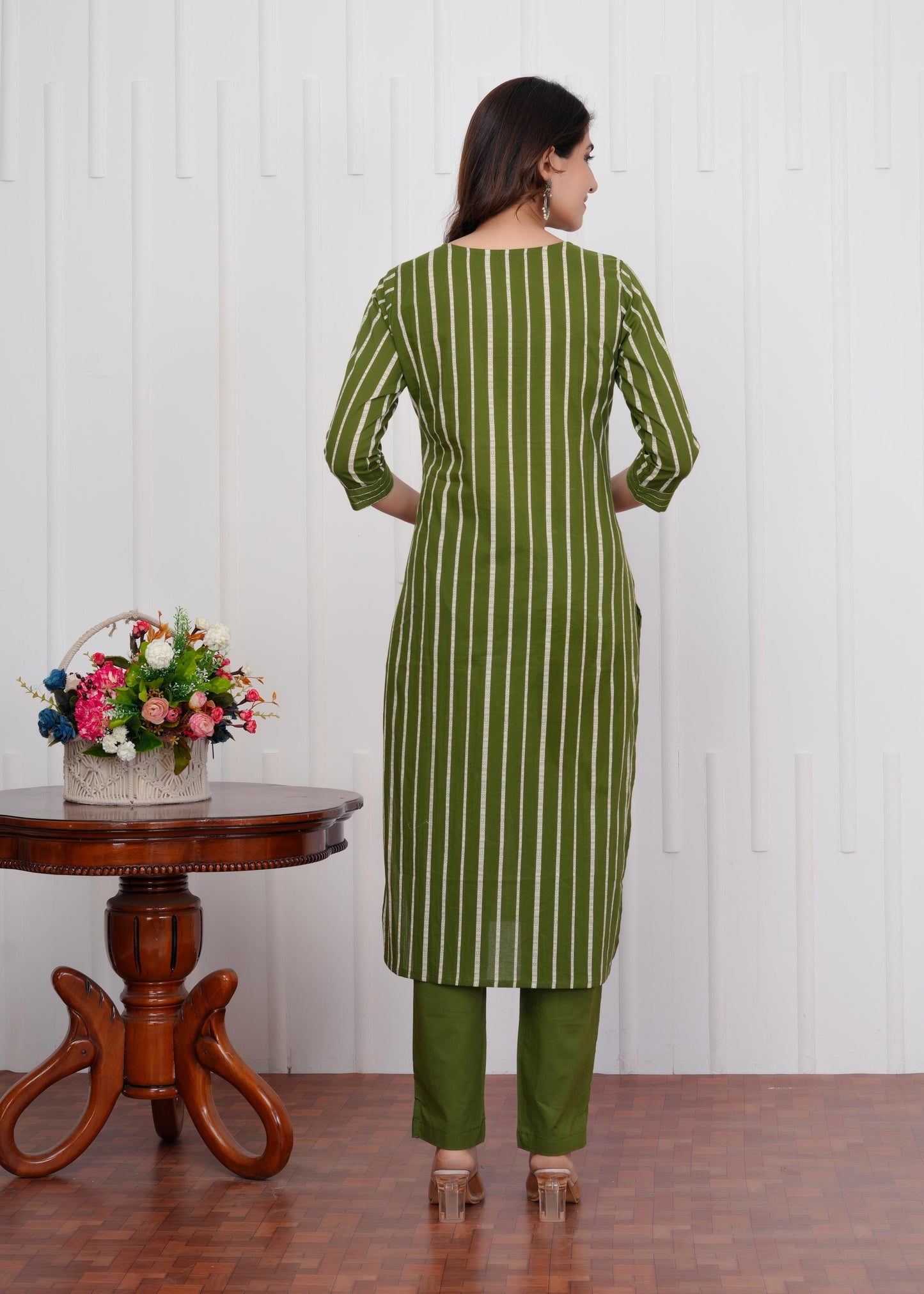 Cotton Printed Straight Green Kurta Set With Dupatta