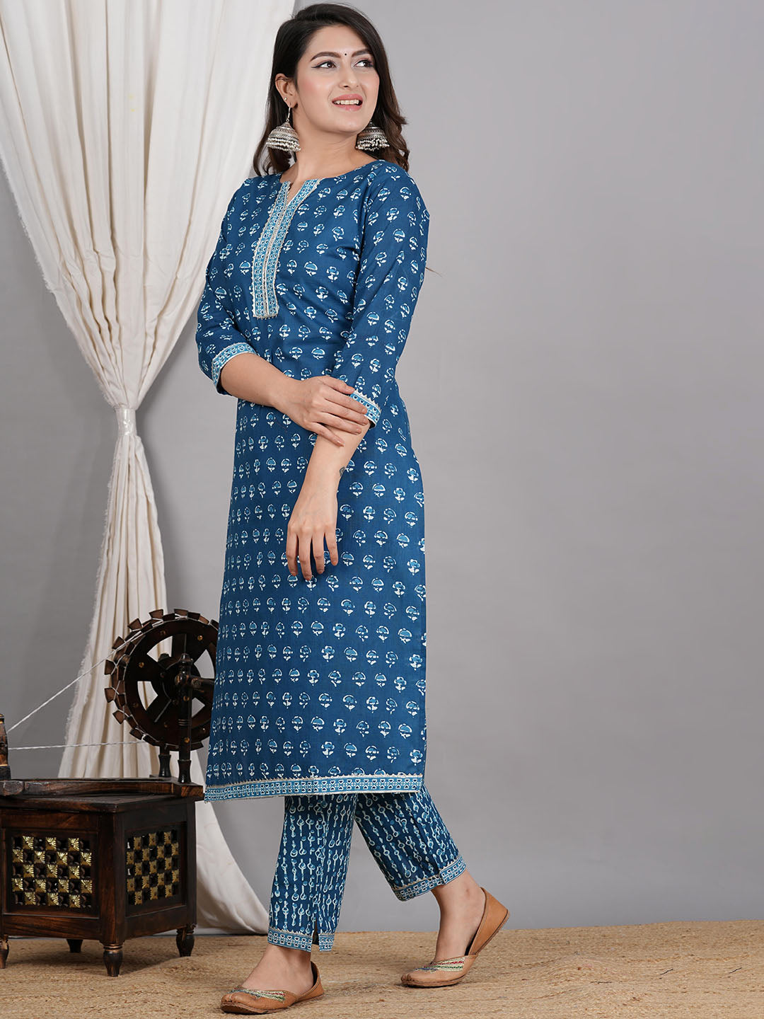 Ethnic Motifs Printed Pure Cotton Straight Kurta With Trousers & Dupatta