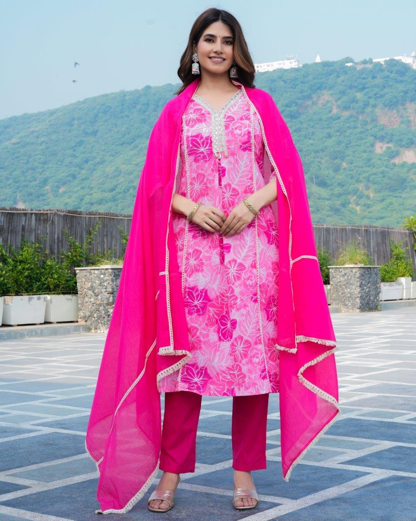 Pink floral printed Kurta with solid Trousers & dupatta